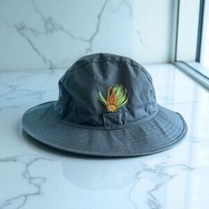 Hatman of Ireland Bilberry Wax Hat Sm 57cm Navy Feather Outdoor Bucket Cap NWT